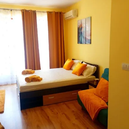 Apartmanhotel One-room Boutique At Sunrise