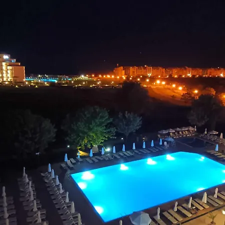 Hotel apartamentowy One-room Boutique At Sunrise Obzor