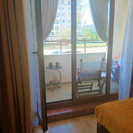 Hotel apartamentowy One-room Boutique At Sunrise 4*