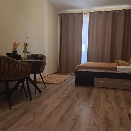 Hotel apartamentowy One-room Boutique At Sunrise Obzor
