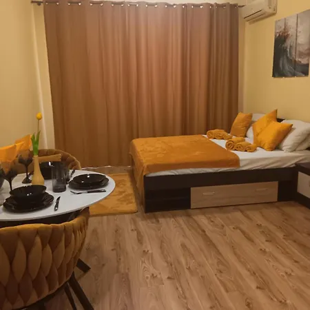 оne-room Boutique At Sunrise شقة فندقية ابزور
